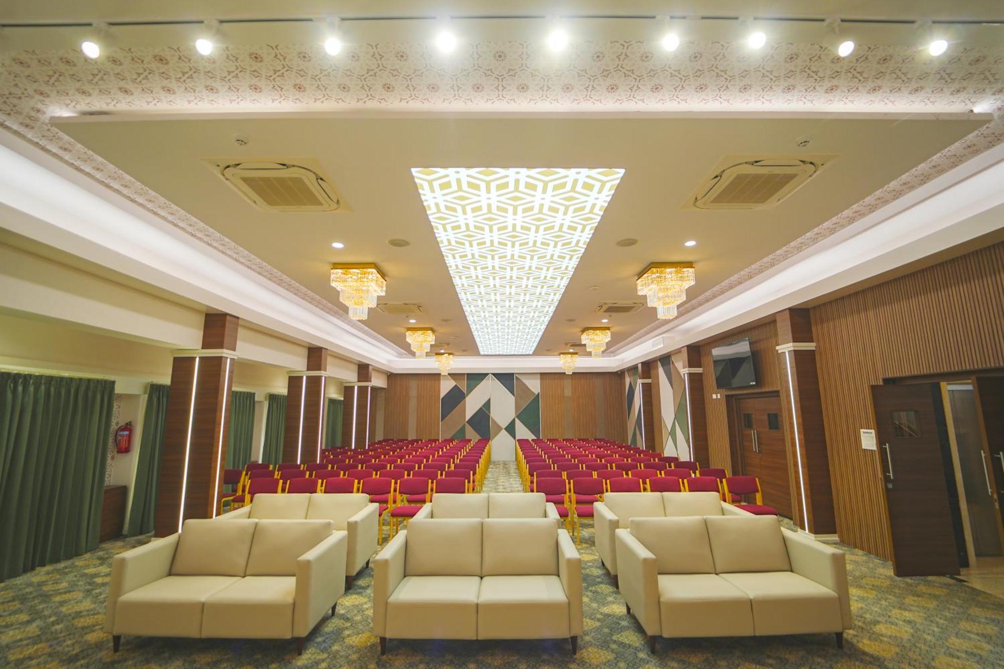 Highland Hotel Bangalore Ngoại thất bức ảnh